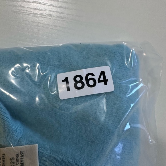 LL Bean Cashmere Women’s Blue Sweater base layer Pullover size Large #1864 - Picture 11 of 11